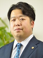 唐澤 貴洋弁護士