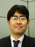 向川 純平弁護士