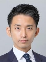上野 祐右弁護士