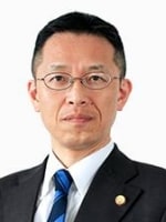 大戸 一英弁護士