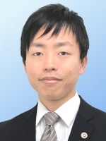 川村 遼平弁護士