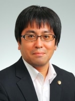 西 雅哉弁護士
