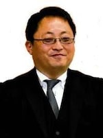 西浦法律事務所 西浦 嘉博弁護士