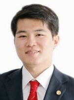 アディーレ法律事務所大分支店 安部 駿佑弁護士