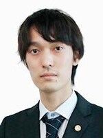 山下 京介弁護士