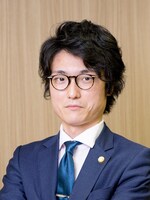 山口 勇真弁護士