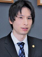 越田 洋介弁護士