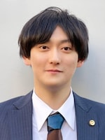尾崎 聖弥弁護士