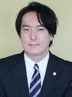 中尾 真和弁護士