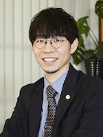 大塚 翔太弁護士