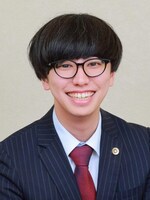 辻 和弥弁護士