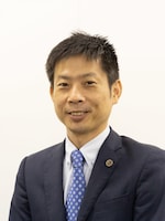 野﨑 元晴弁護士