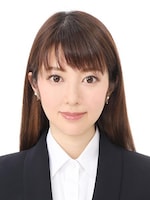 比嘉 麻衣子弁護士