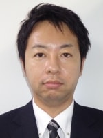 住 真介弁護士