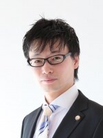 陶山 智洋弁護士