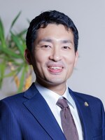 久井 春樹弁護士