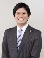 川岸 卓哉弁護士