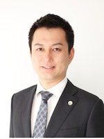 吉山 裕基弁護士