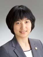 平本 沙乙里弁護士