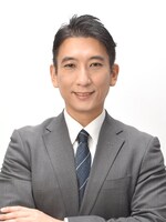 弁護士法人DREAM 氏家 大輔弁護士