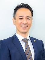 山崎 玄弁護士