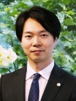 渡邊 康寛弁護士