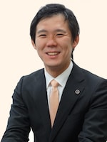小川 俊太郎弁護士