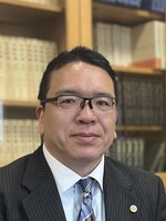 山浦 能央弁護士