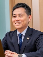 岡村 庸靖弁護士