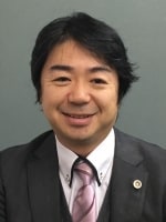 鈴木 成公弁護士