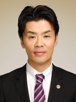 青野 悠弁護士