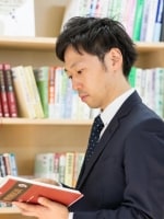 横山 賢一弁護士