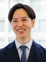 川崎 眞実弁護士