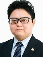 アディーレ法律事務所大阪支店 松岡 良磨弁護士