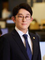 弁護士法人響西新宿オフィス 可知 稔基弁護士