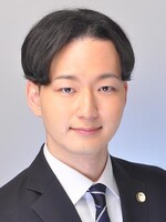 越智 昂平弁護士