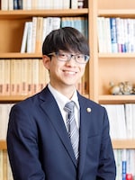 藤井 結日弁護士