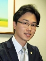 福岡 宏保弁護士