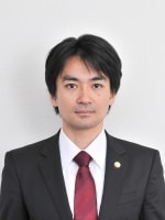 岡崎 真大弁護士