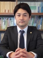 鈴木 元弁護士