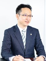加藤 勇弁護士