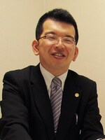 笹 晃説弁護士