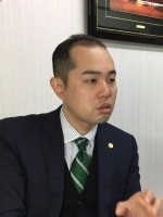 串田 光成弁護士