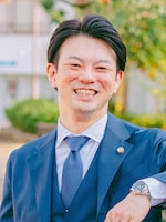 濱田 六法弁護士