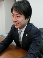 高橋 遊生弁護士