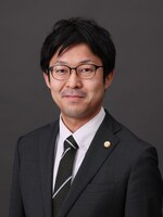 三井 伸容弁護士