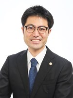 古謝 愛彦弁護士