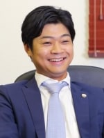 ネクスパート法律事務所 佐藤 塁弁護士