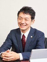 石井 一旭弁護士