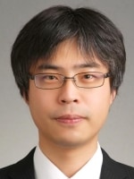 南 拓人弁護士